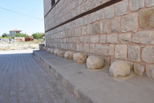 Malatya'da Toptaş Camii yeniden ibadete açıldı